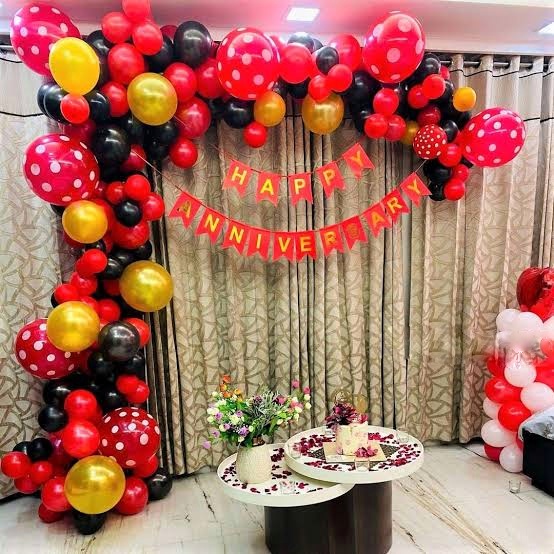 Home Anniversary Decoration